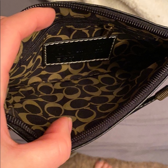 Wristlet - Picture 2 of 2